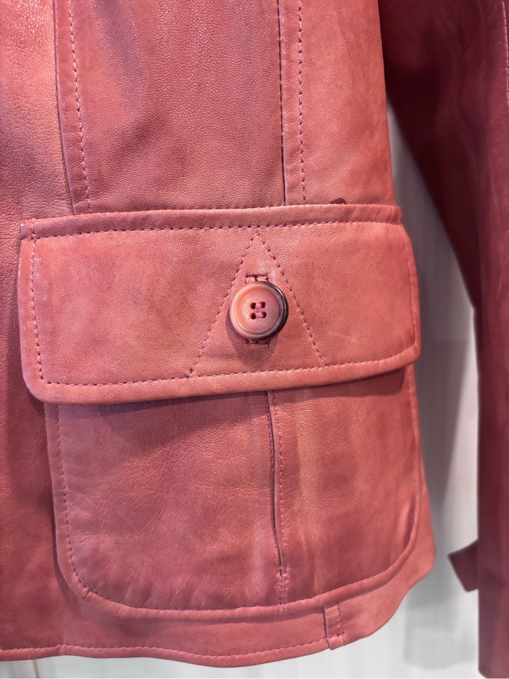Danier genuine leather blazer jacket coral/dusty rose large button front - Picture 5 of 14